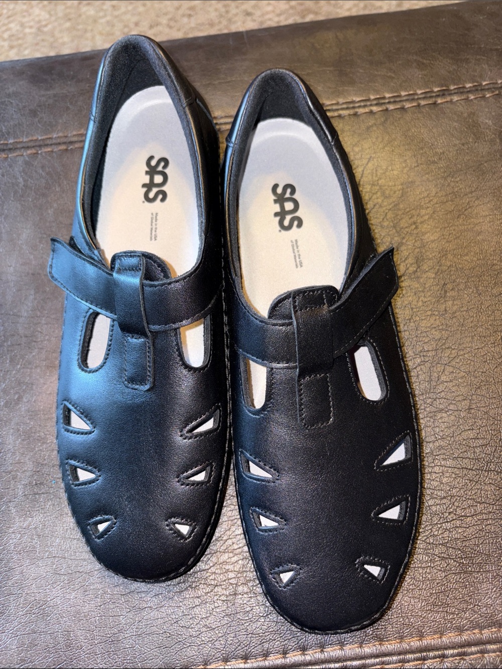SAS Roamer black comfort shoes size 11 M